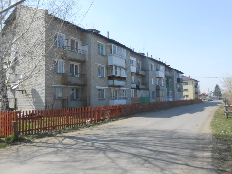 Продам двухкомнатную квартиру в р.п.Каргаполье ,ул.Мира