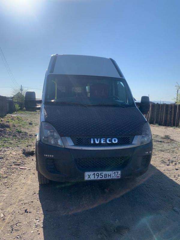   IVECO DAILY 2011 ..