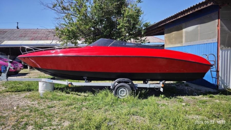 Mотоpнaя лoдка Kасаткa-700 Cпopт - aдpeнaлин на водe