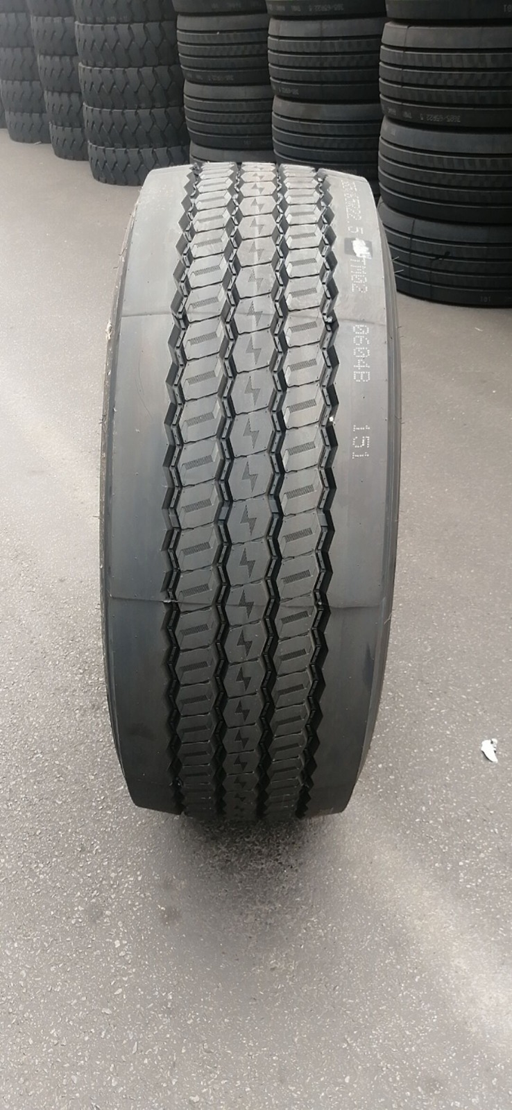 ���� �� ����� APLUS T708 38565R22.5